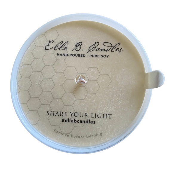 Christmas Cookies 100% Pure Soy Candle - Picture 3 of 9